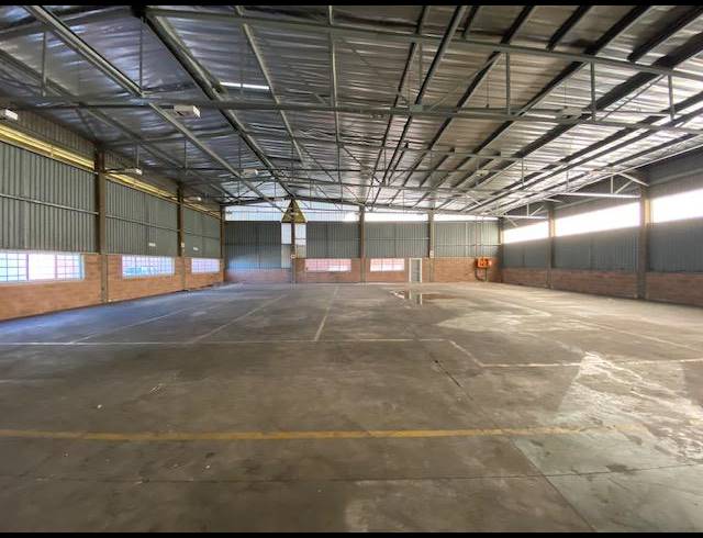 739M² WAREHOUSE TO LET IN WESTMEAD